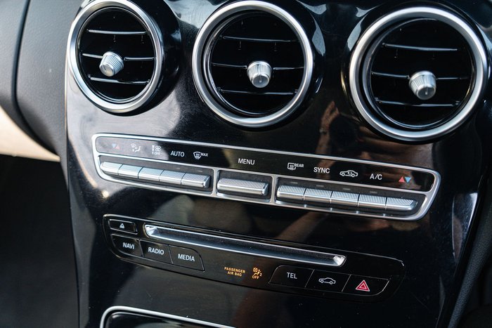 2016 Mercedes-Benz C-Class C200