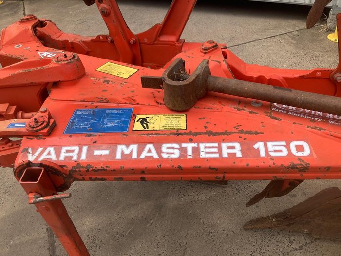 Kuhn Vari-Master 150 Reversable Plough