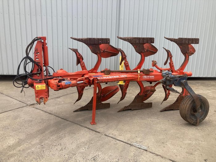 Kuhn Vari-Master 150 Reversable Plough