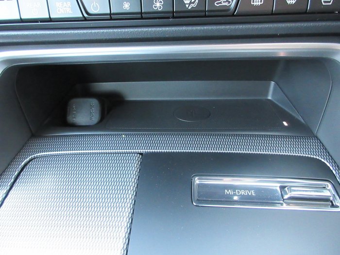 2026 Mazda CX-90 G50e Azami