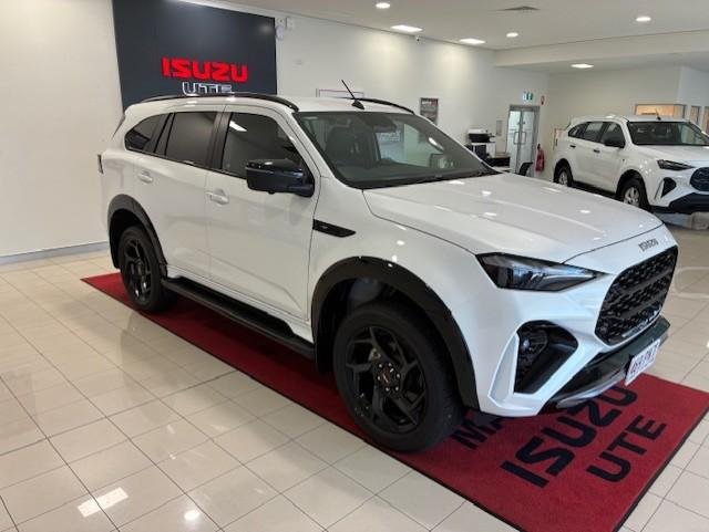 2026 Isuzu MU-X X-TERRAIN