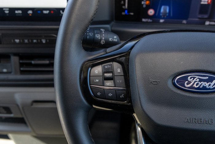 2024 Ford Transit Custom Trend 320S