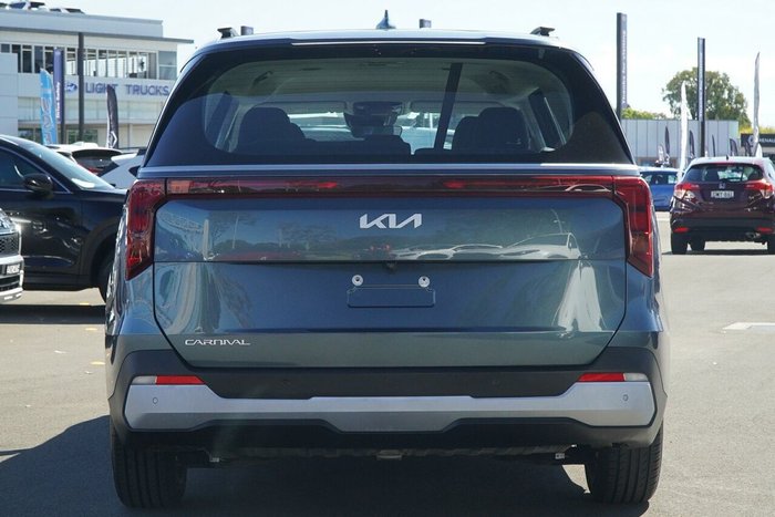 2024 Kia Carnival S