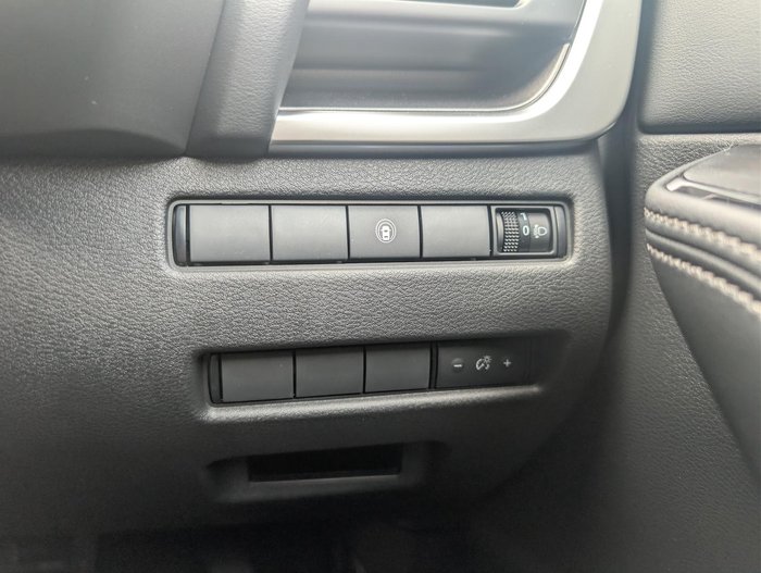 2026 Nissan X-TRAIL ST