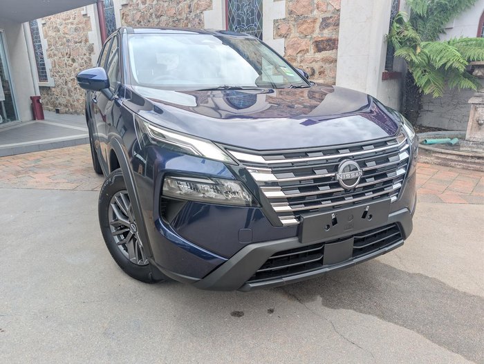 2026 Nissan X-TRAIL ST