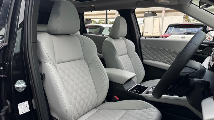 2025 Mitsubishi Outlander PHEV Exceed ZM MY24 AWD Black Diamond