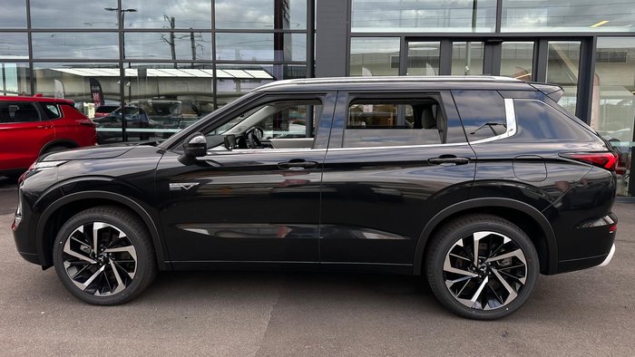 2025 Mitsubishi Outlander PHEV Exceed ZM MY24 AWD Black Diamond
