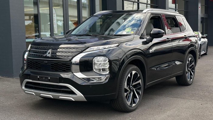 2025 Mitsubishi Outlander PHEV Exceed ZM MY24 AWD Black Diamond