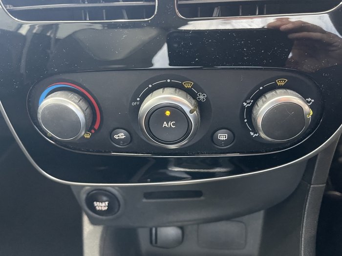 2016 Renault Clio Expression