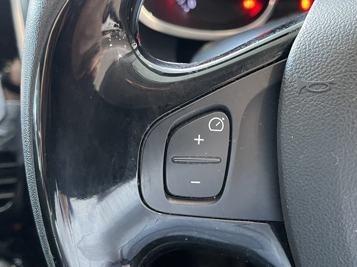 2016 Renault Clio Expression