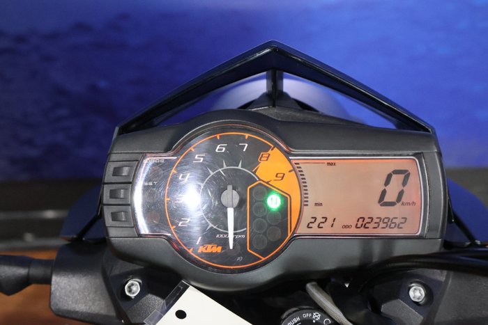 2010 Ktm 690 DUKE R White