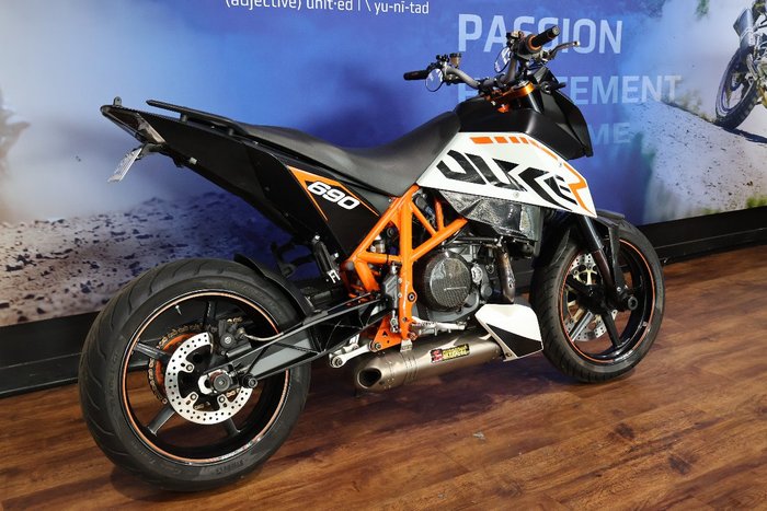 2010 Ktm 690 DUKE R White