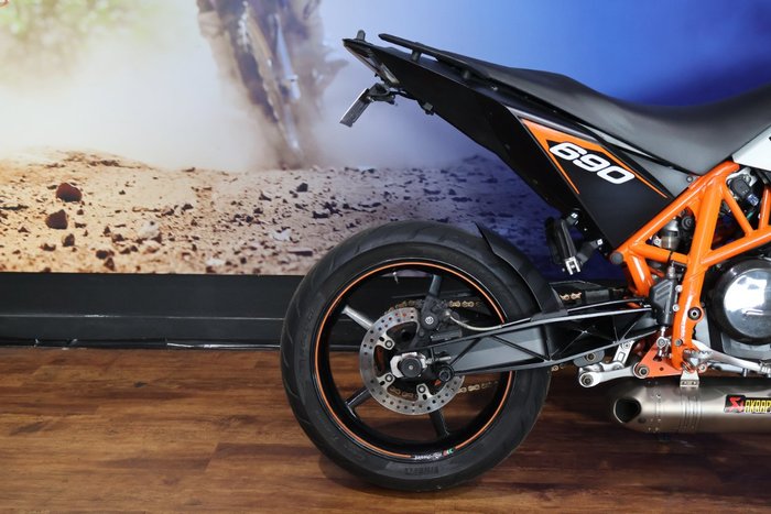 2010 Ktm 690 DUKE R White