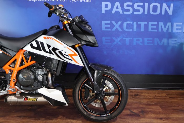 2010 Ktm 690 DUKE R White