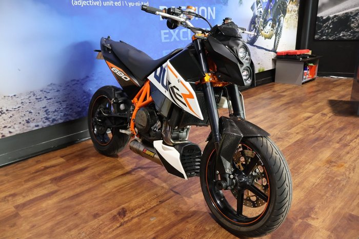 2010 Ktm 690 DUKE R White