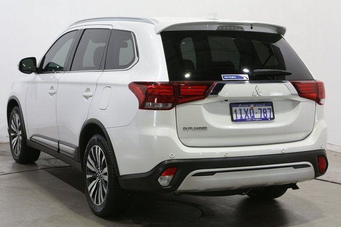 2021 Mitsubishi Outlander LS
