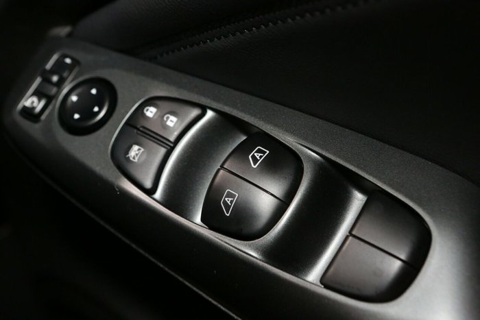 2024 Nissan JUKE ST-L