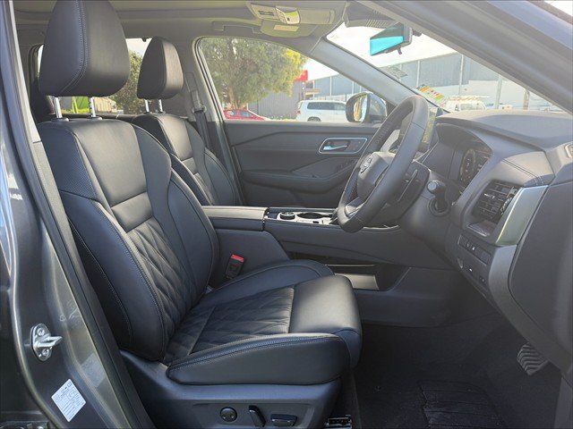 2026 Nissan T33 TI-L