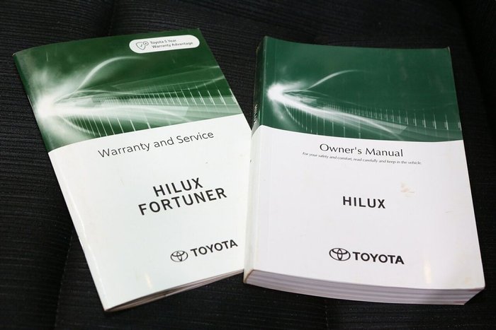 2021 Toyota Hilux SR5