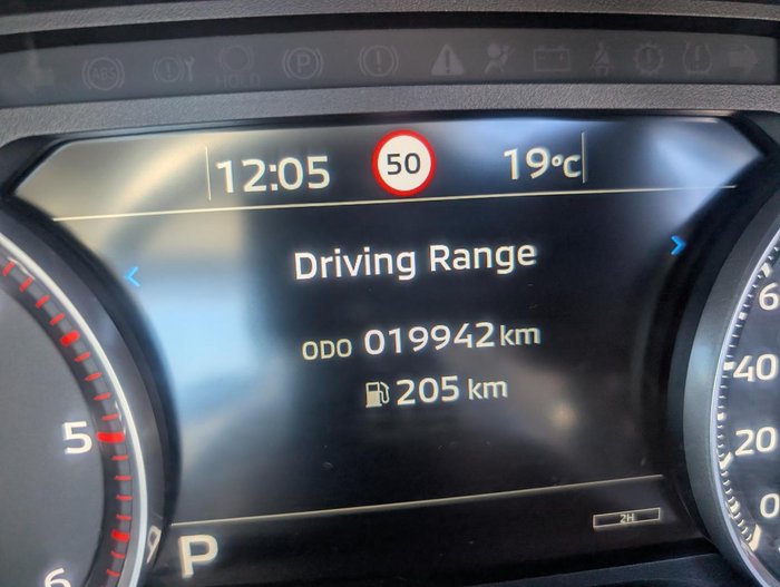 2024 Mitsubishi Triton GLX