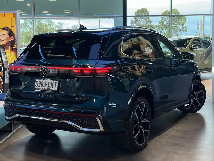 2025 Volkswagen Tiguan 195TSI R-Line