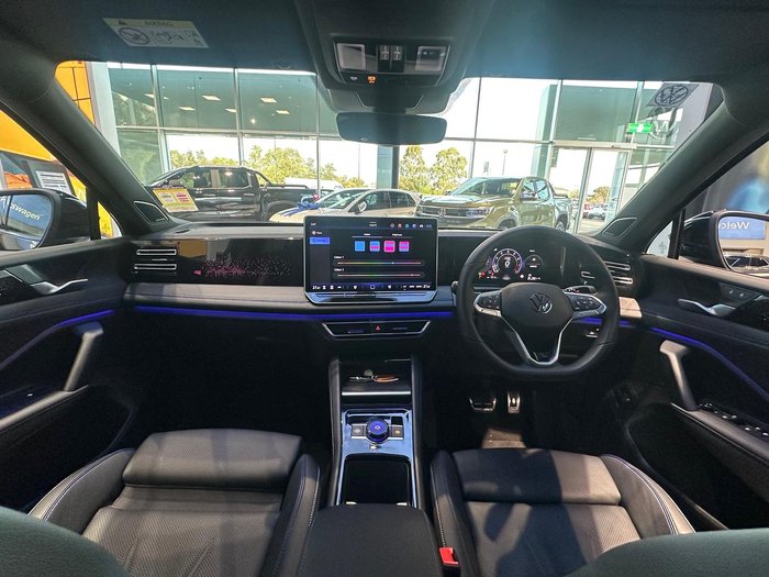 2025 Volkswagen Tiguan 195TSI R-Line