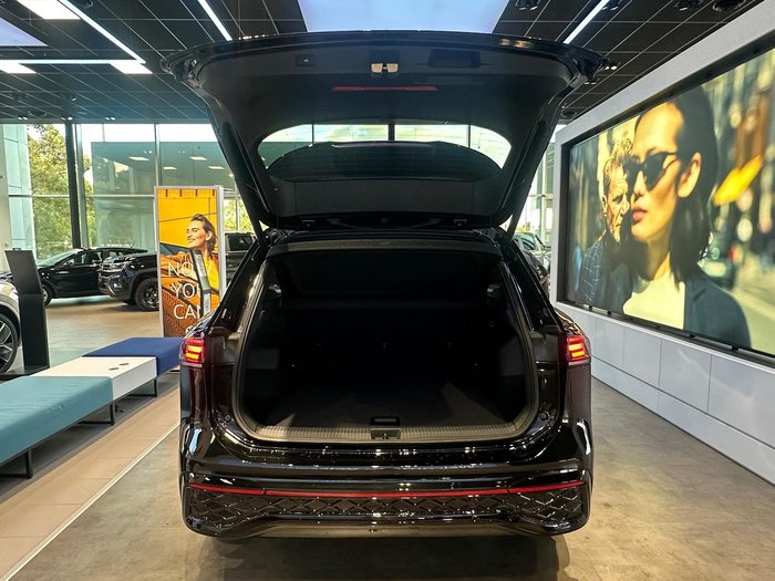 2025 Volkswagen Tiguan 195TSI R-Line