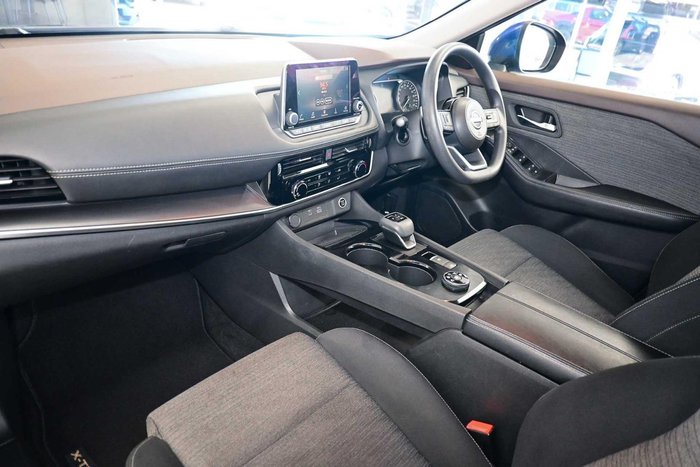 2023 Nissan X-TRAIL ST