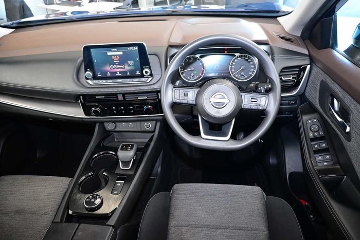 2023 Nissan X-TRAIL ST