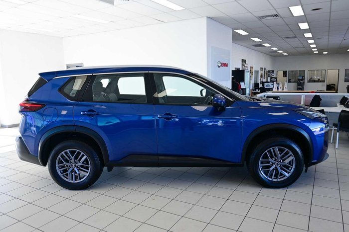2023 Nissan X-TRAIL ST