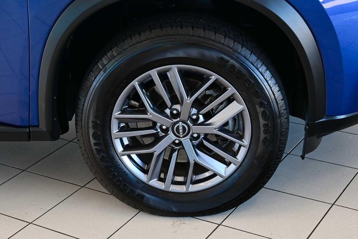2023 Nissan X-TRAIL ST
