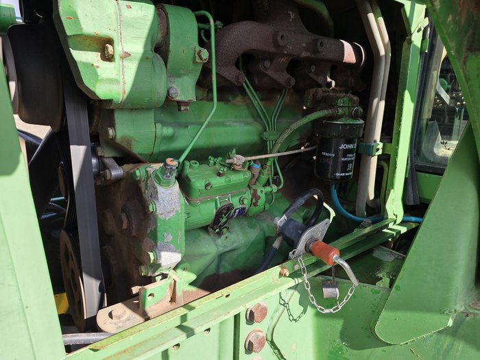 1995 John Deere 6400
