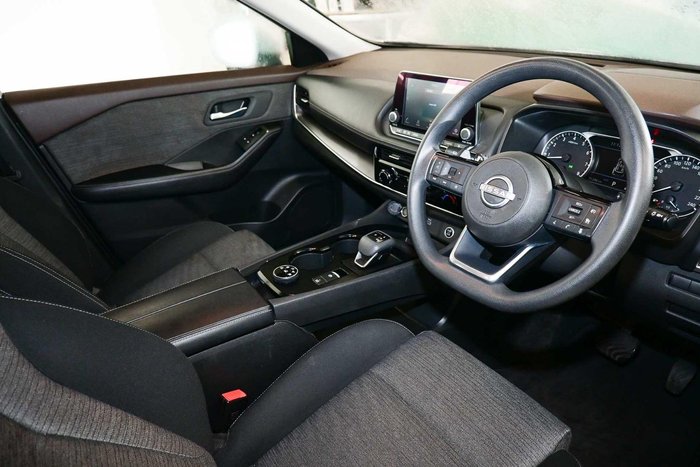 2023 Nissan X-TRAIL ST