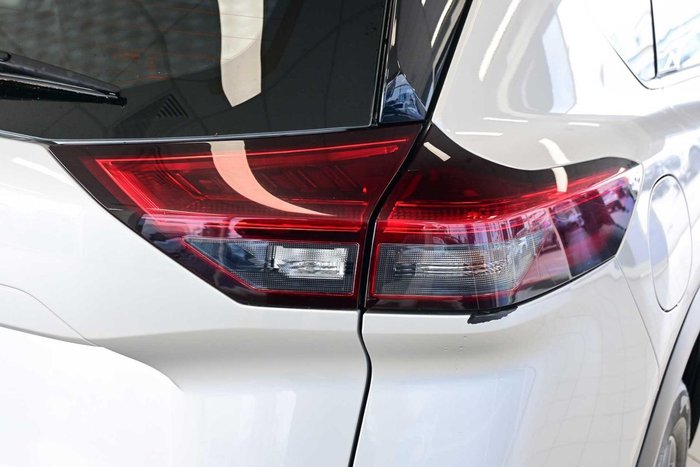 2023 Nissan X-TRAIL ST