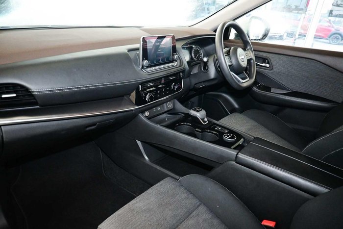 2023 Nissan X-TRAIL ST