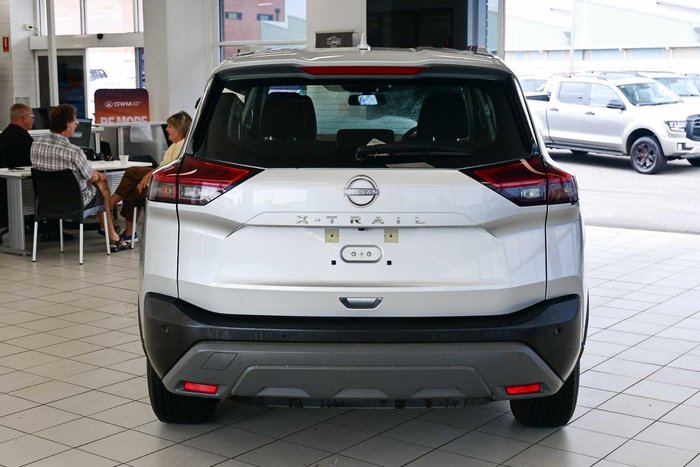 2023 Nissan X-TRAIL ST