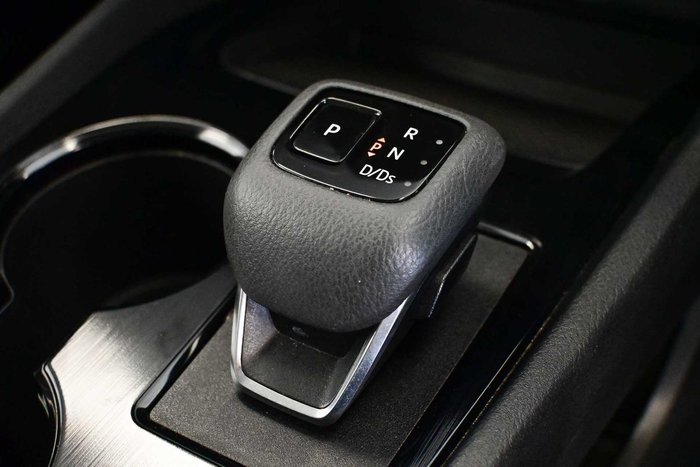 2024 Nissan X-TRAIL ST