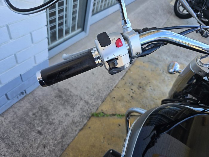 2009 Suzuki VLR 1800 BOULEVARD (C109R) GREY