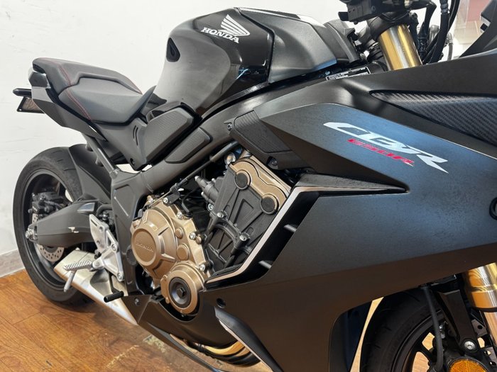 2021 Honda CBR650R Black