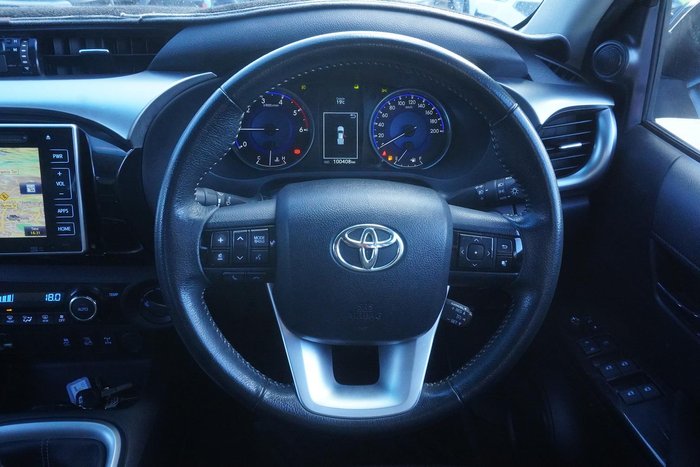 2018 Toyota Hilux SR5