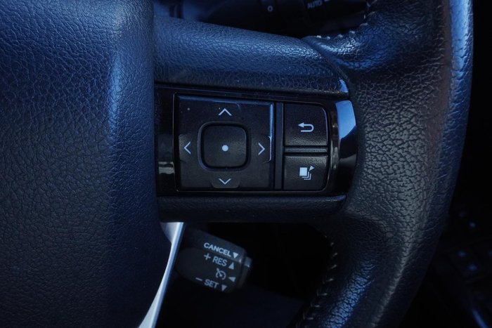 2018 Toyota Hilux SR5