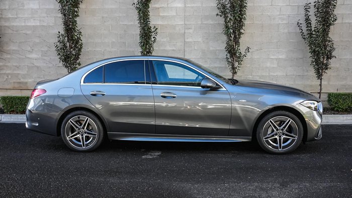 2025 Mercedes-Benz C-Class