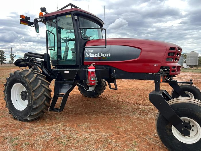 2010 MacDon M150