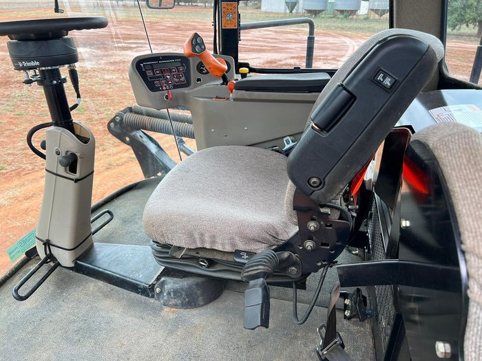 2010 MacDon M150