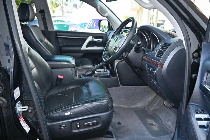 2012 Toyota Landcruiser VX