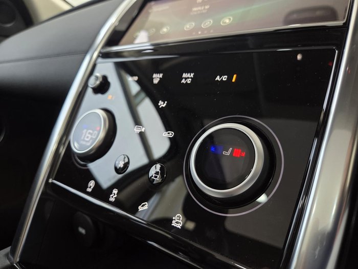 2020 Land Rover Discovery Sport D180 SE
