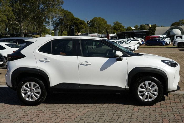 2023 Toyota Yaris Cross GX