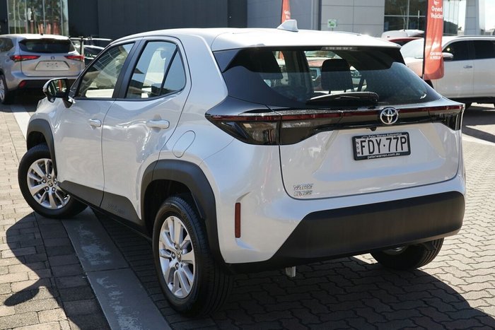 2023 Toyota Yaris Cross GX
