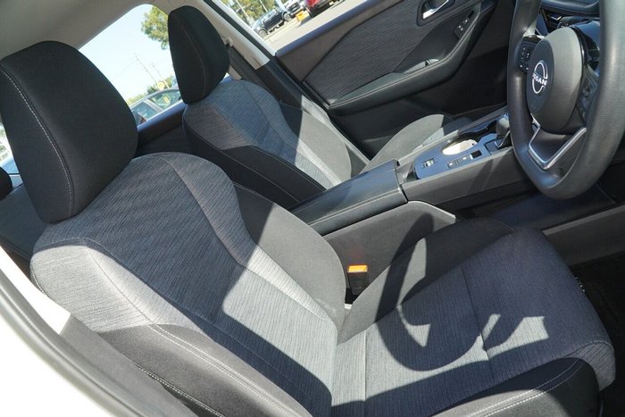 2024 Nissan X-TRAIL ST