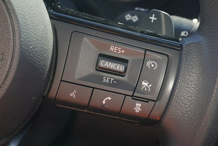 2024 Nissan X-TRAIL ST